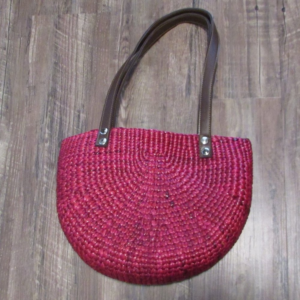 Fuchsia Summer Half-Moon Straw Purse